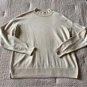 Old Navy Mock Neck Crew Sweater Oatmeal Cream Small Basic Office Fall Winter